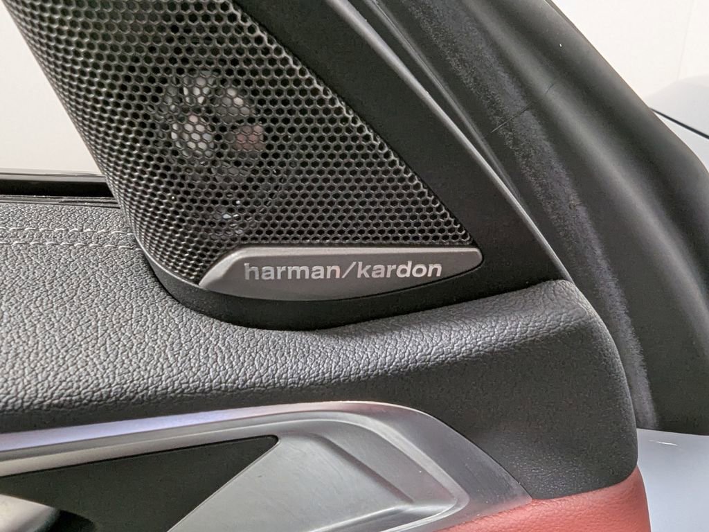 Used 2023 BMW 430i xDrive Convertible w/ M Sport Package image 17