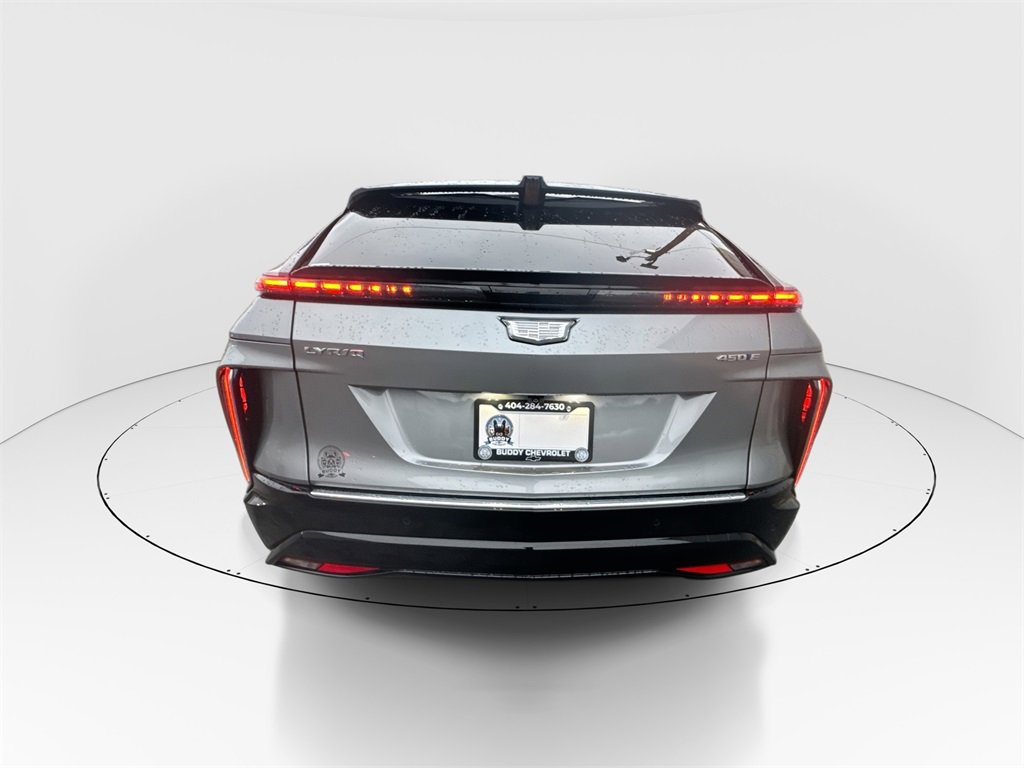 Used 2024 Cadillac Lyriq Luxury image 7