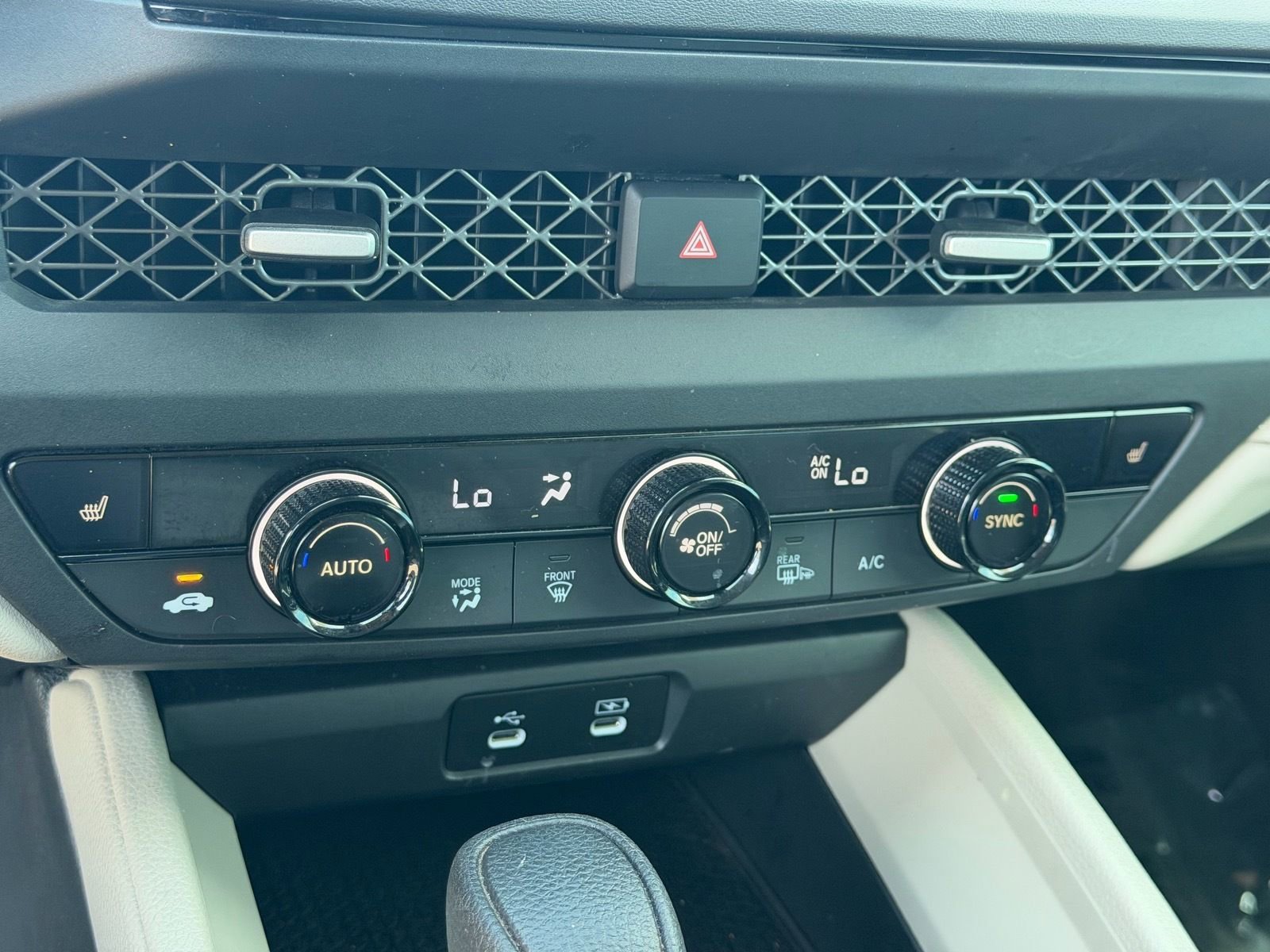 Used 2024 Honda Accord EX image 27