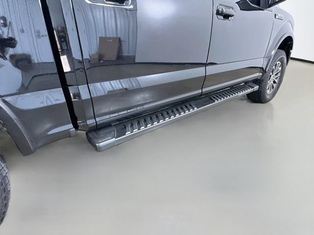 Used 2018 Ford F150 XLT w/ Equipment Group 302A Luxury AWD/4WD image 38