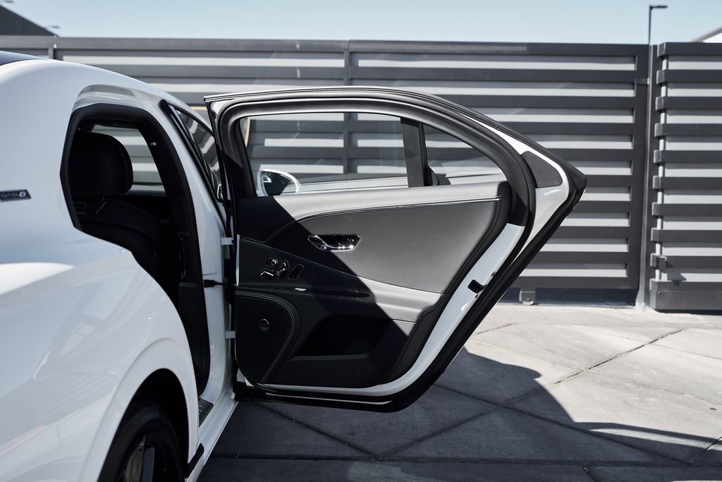 Used 2024 Bentley Flying Spur S V8 image 20