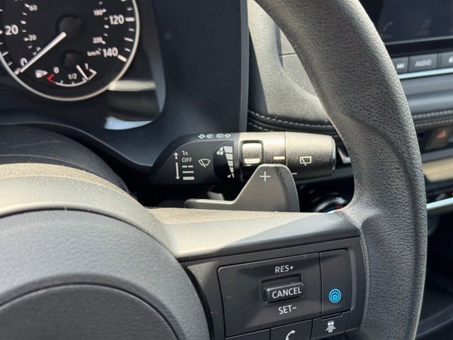 Used 2024 Nissan Rogue SV image 25