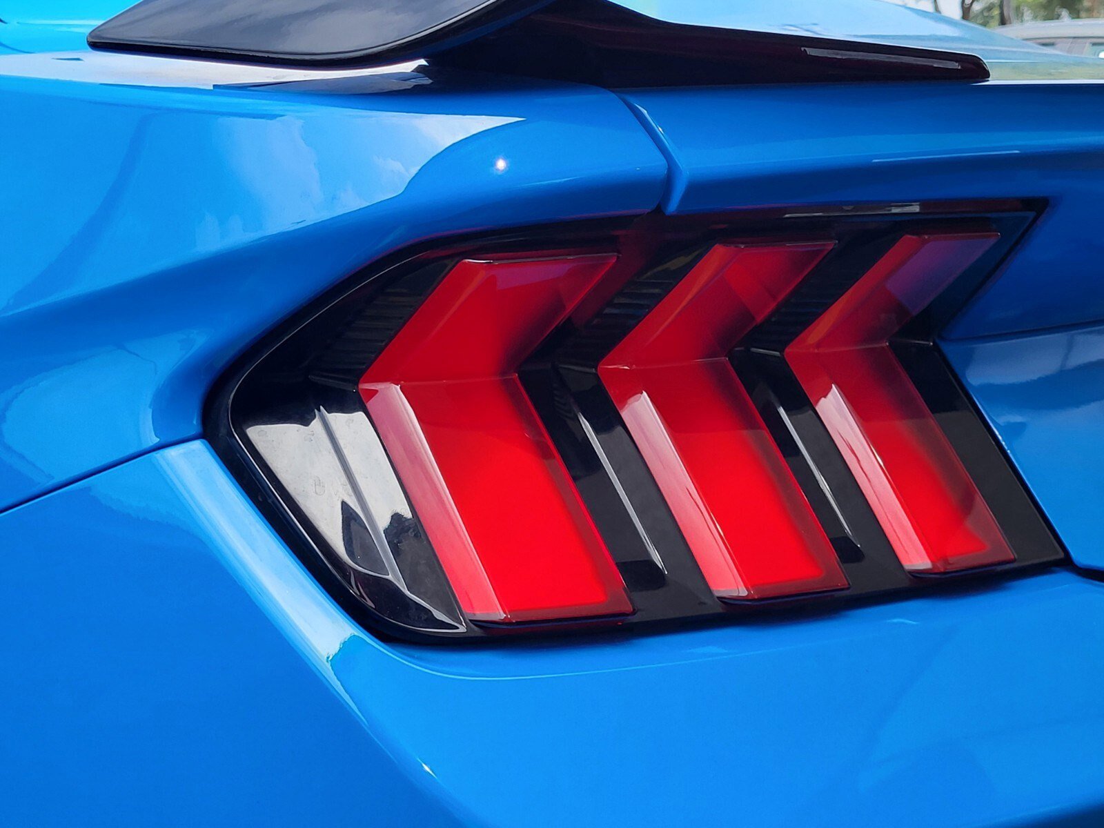 Certified 2024 Ford Mustang GT Premium w/ GT Performance Package RWD image 8