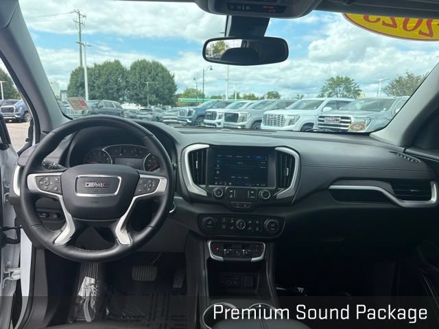 Used 2023 GMC Terrain SLT w/ Tech Package FWD image 25