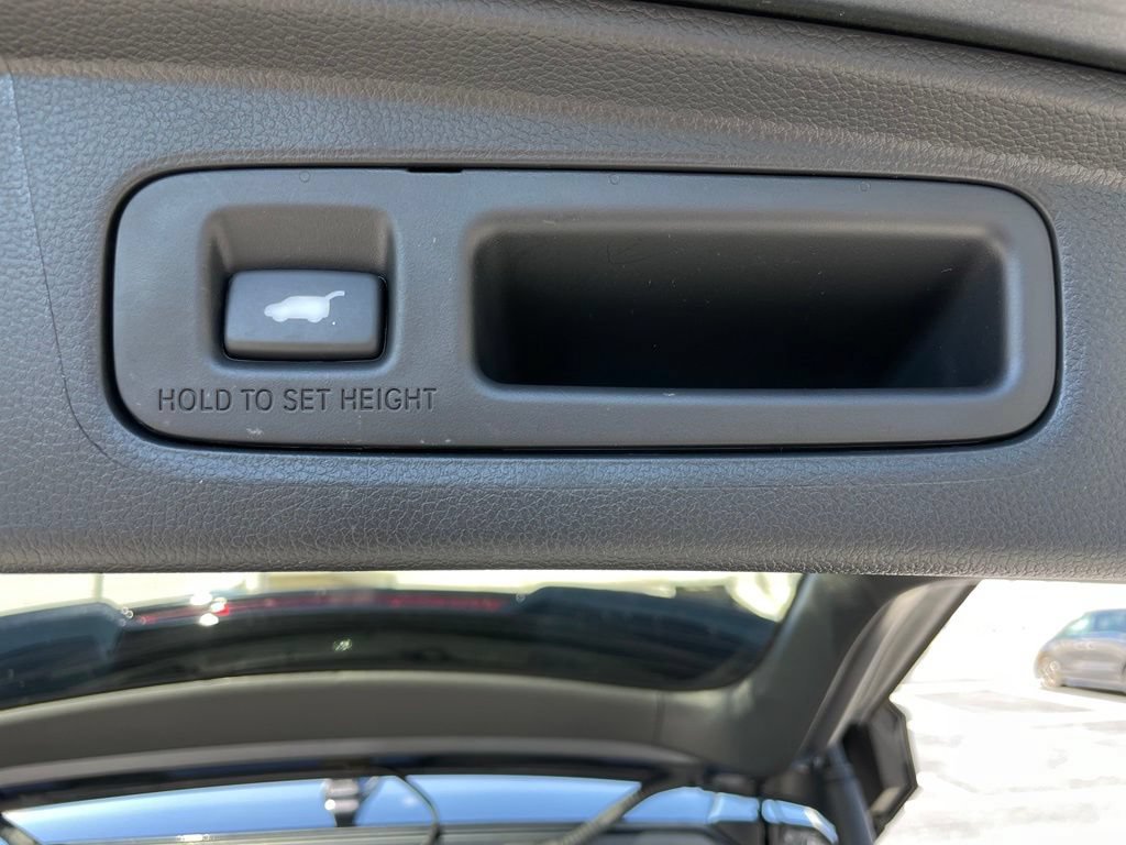 Used 2025 Honda CR-V Sport Touring image 43