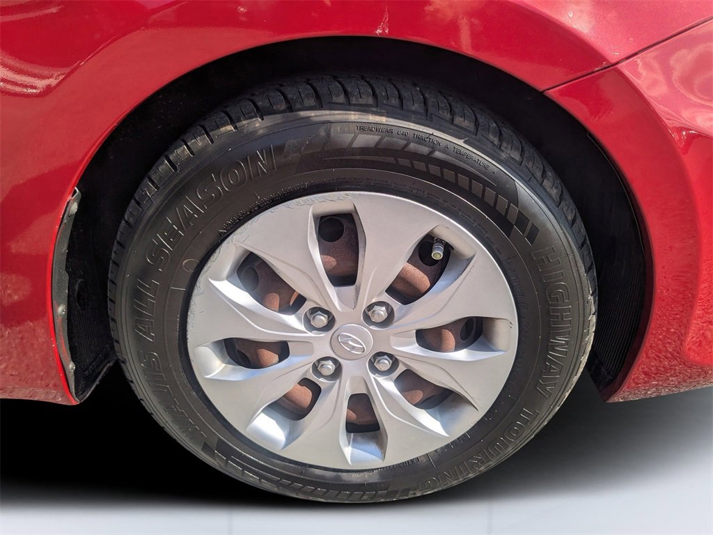 Used 2016 Hyundai Accent SE image 11