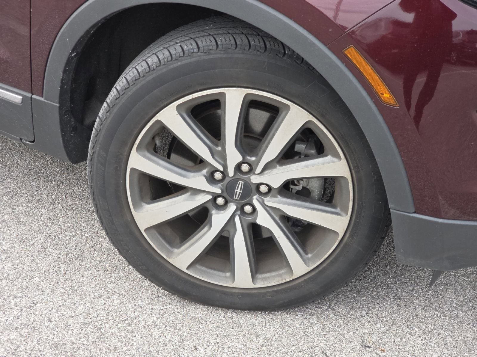 Used 2019 Lincoln MKC Reserve w/ MKC Climate Package image 10