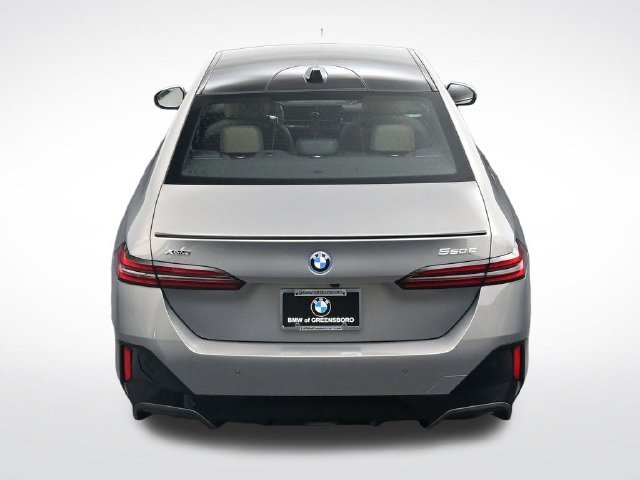 New 2027 BMW 550e xDrive AWD/4WD image 26