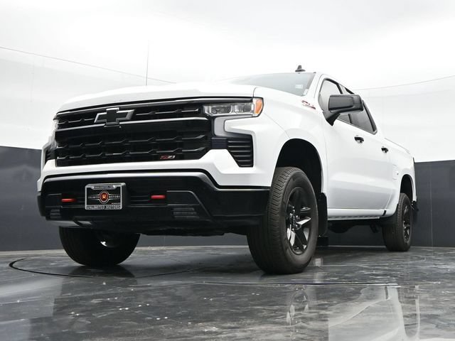 Used 2024 Chevrolet Silverado 1500 LT Trail Boss AWD/4WD image 44