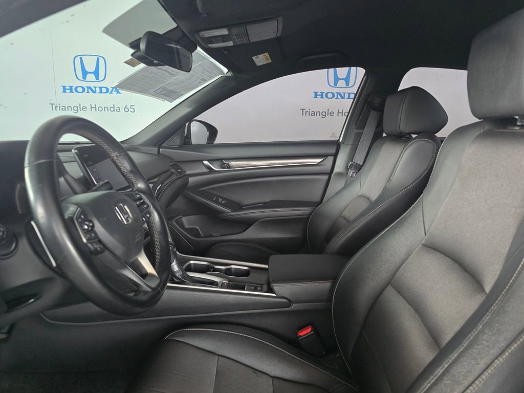 Used 2019 Honda Accord Sport image 11