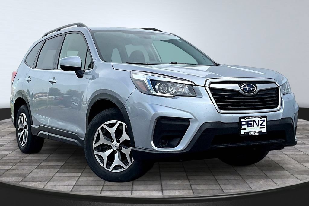 Used 2020 Subaru Forester Premium w/ Popular Package #1 AWD/4WD image 3