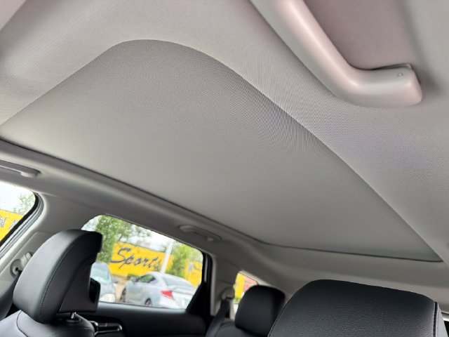 New 2027 Kia Sportage SX FWD image 18