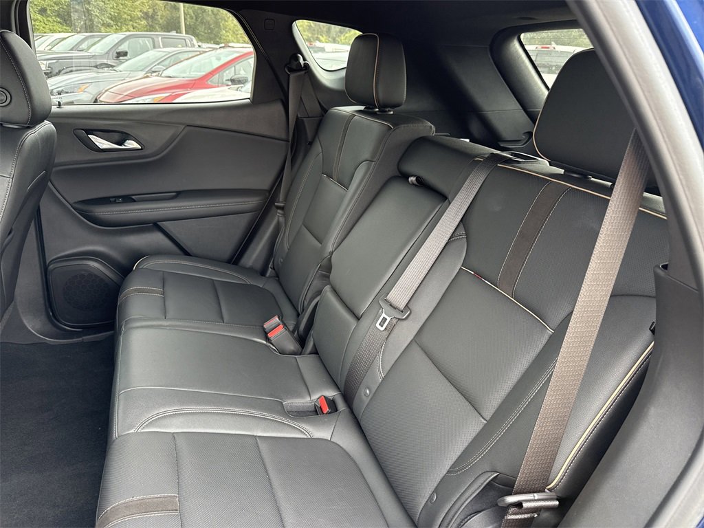 Used 2022 Chevrolet Blazer Premier image 26