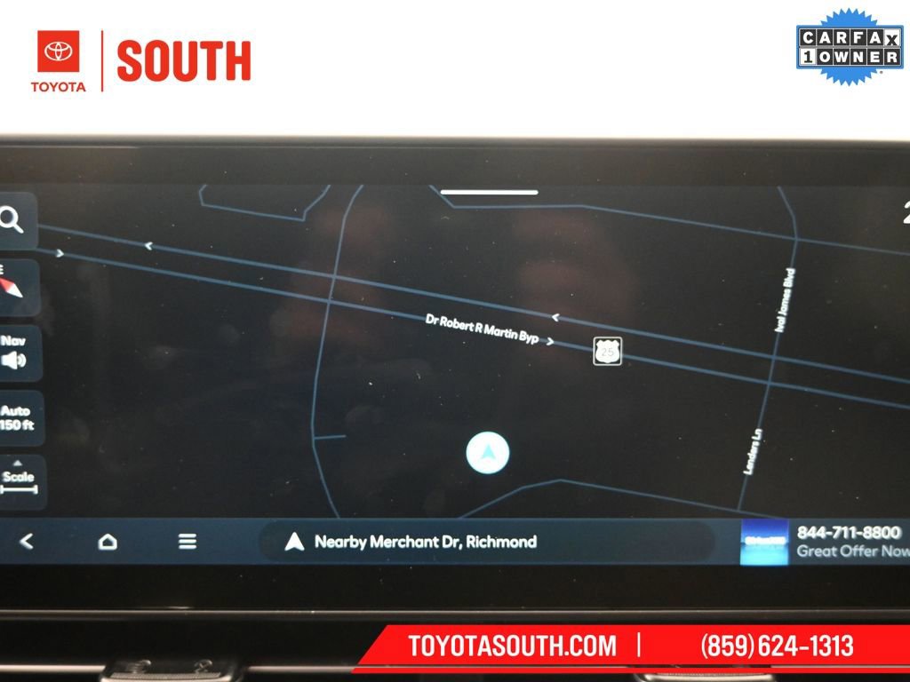 Used 2024 Hyundai Kona Limited image 12