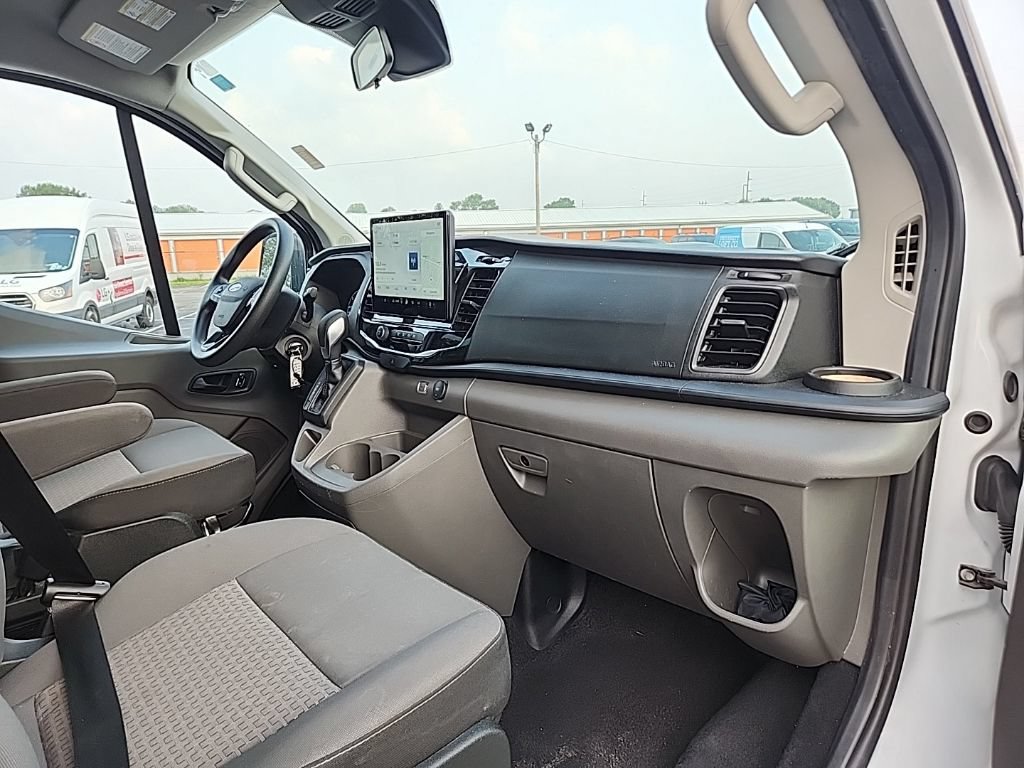 Used 2024 Ford Transit 350 XLT RWD image 9