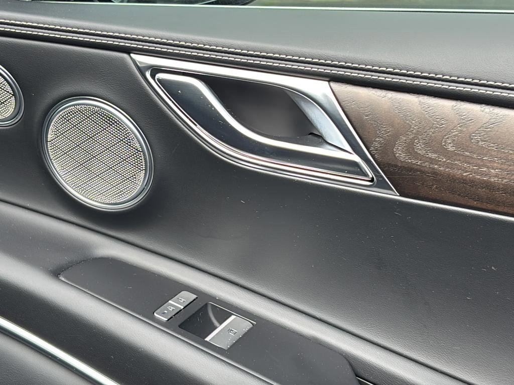 Used 2024 Genesis GV80 3.5T w/ Advanced Package image 39