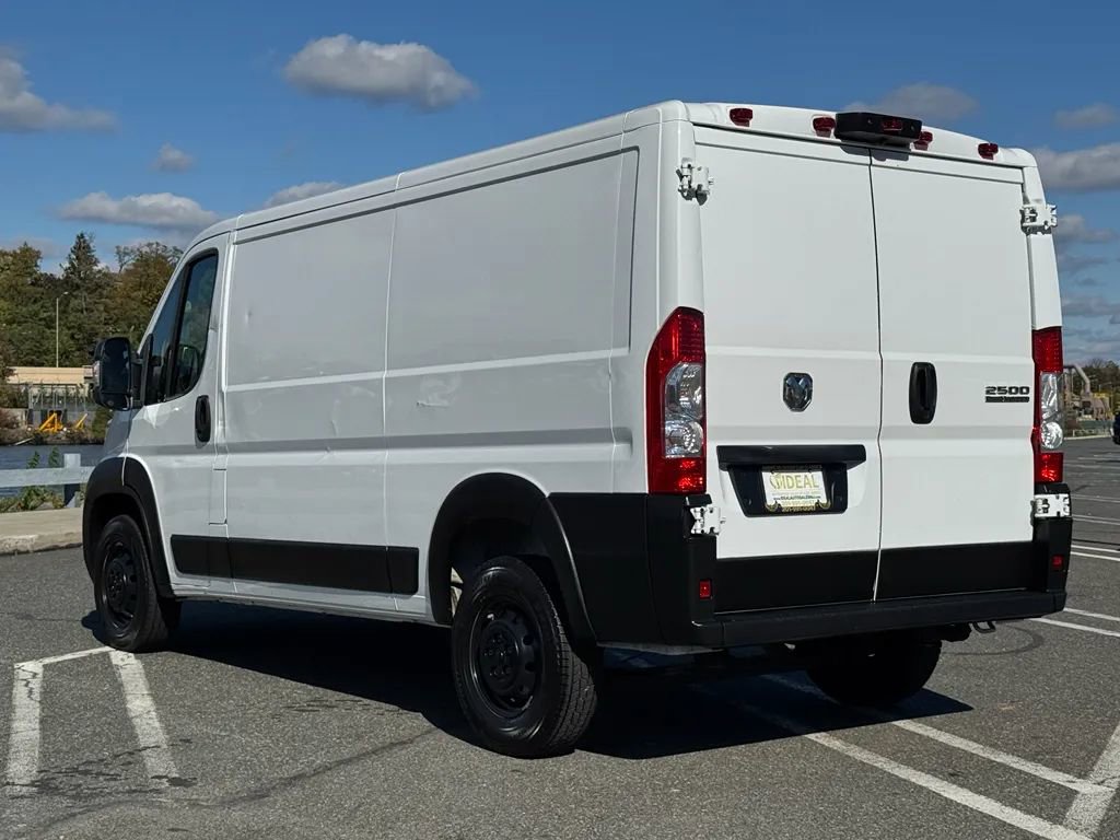 Used 2023 RAM ProMaster 2500 w/ Convenience Group image 4