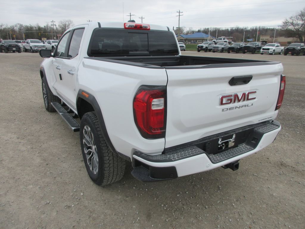 New 2026 GMC Canyon Denali image 9