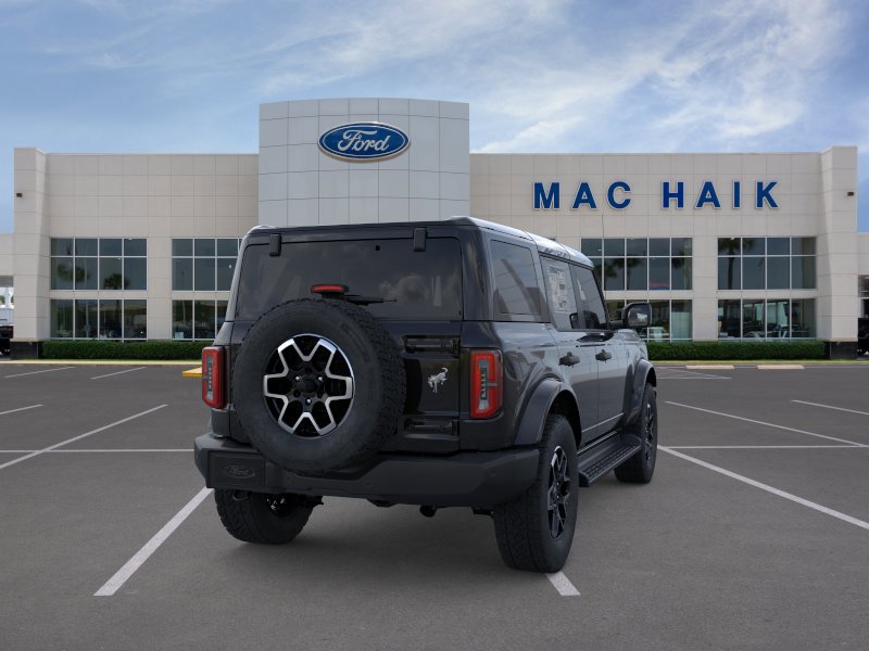 New 2026 Ford Bronco Outer Banks AWD/4WD image 8