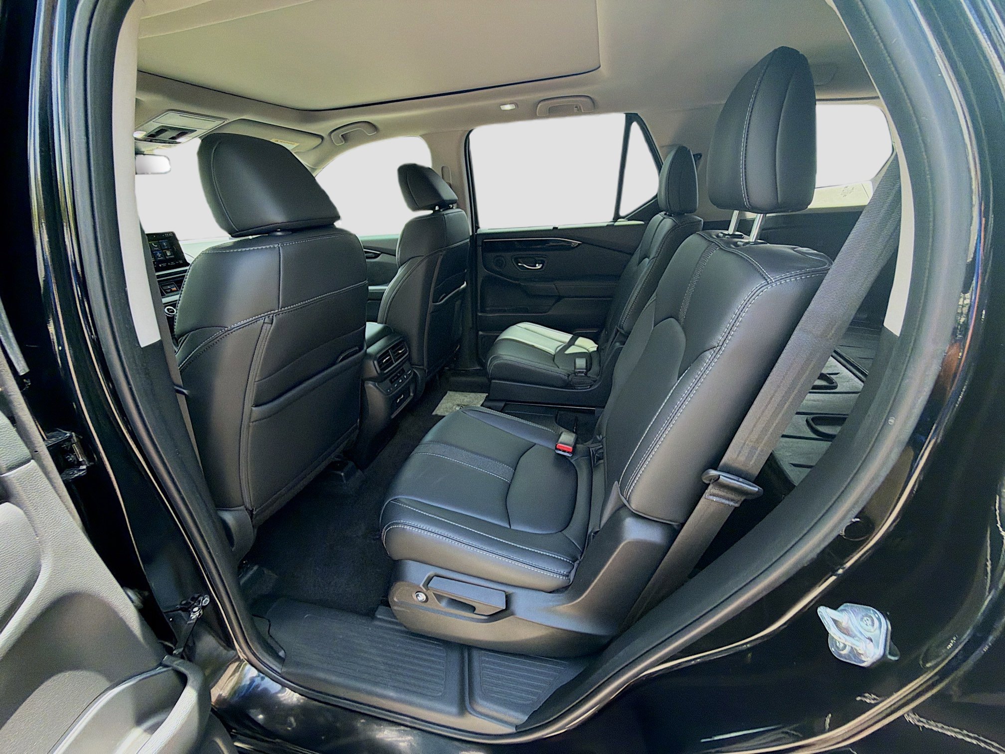 Used 2023 Honda Pilot Touring image 24