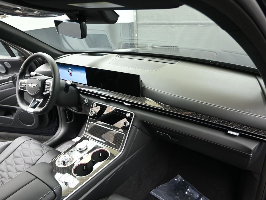 New 2025 Genesis GV80 3.5T e-SC AWD/4WD image 12