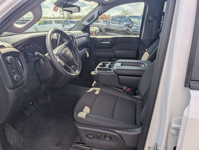 New 2026 Chevrolet Silverado 1500 Custom w/ Turbomax Blackout Package image 13