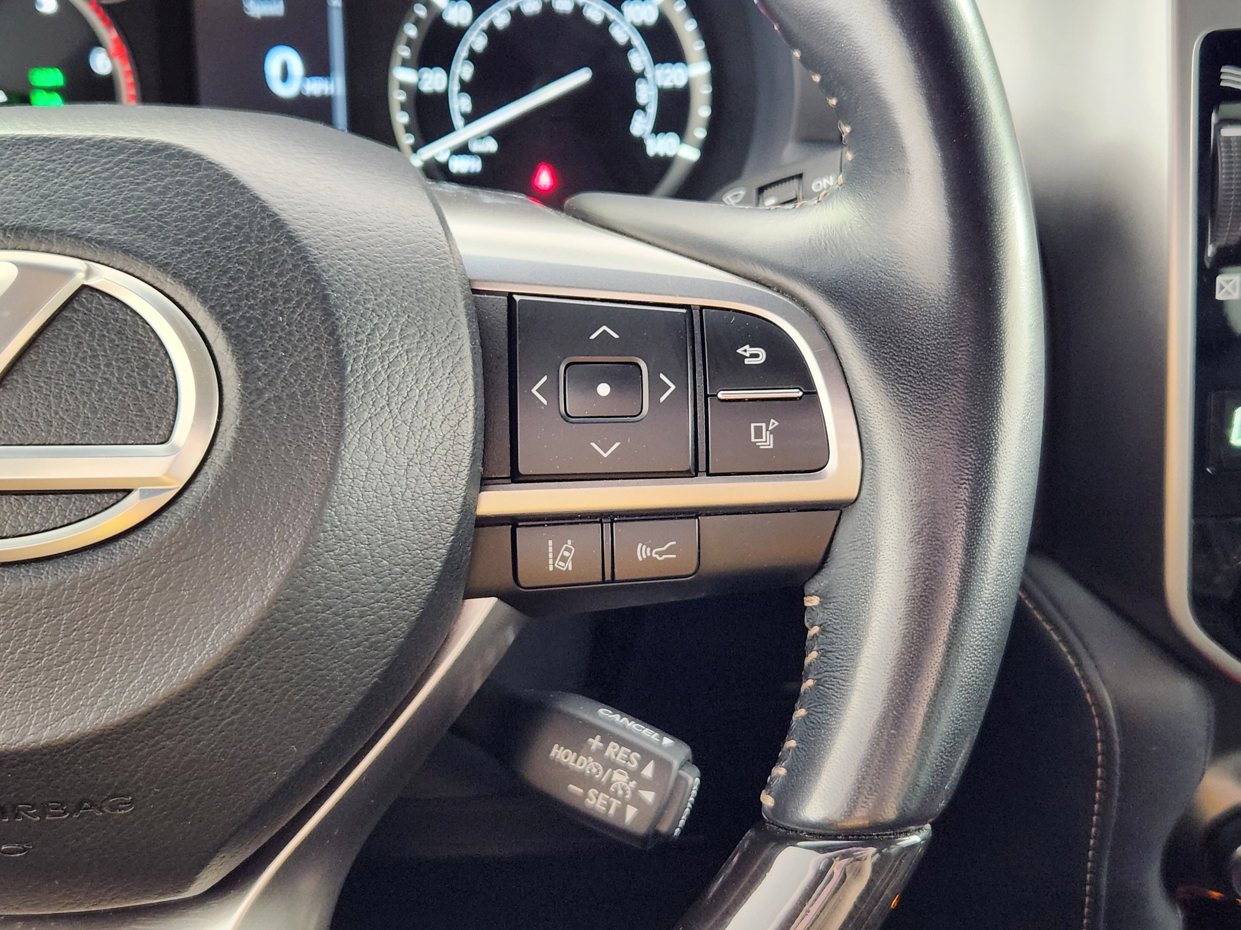 Used 2022 Lexus GX 460 Premium w/ Premium Package image 18