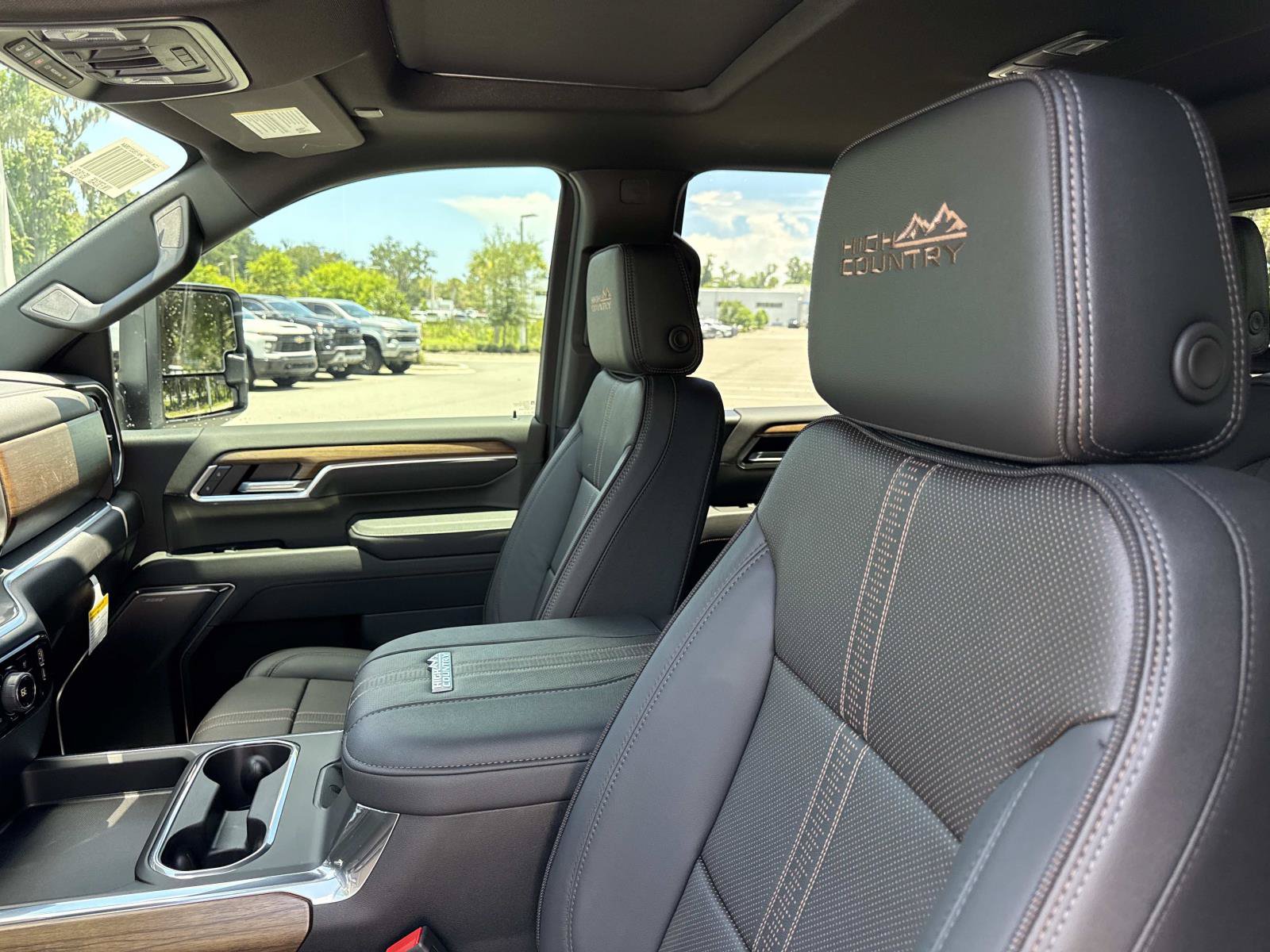 New 2026 Chevrolet Silverado 2500 High Country w/ High Country Premium Package AWD/4WD image 20