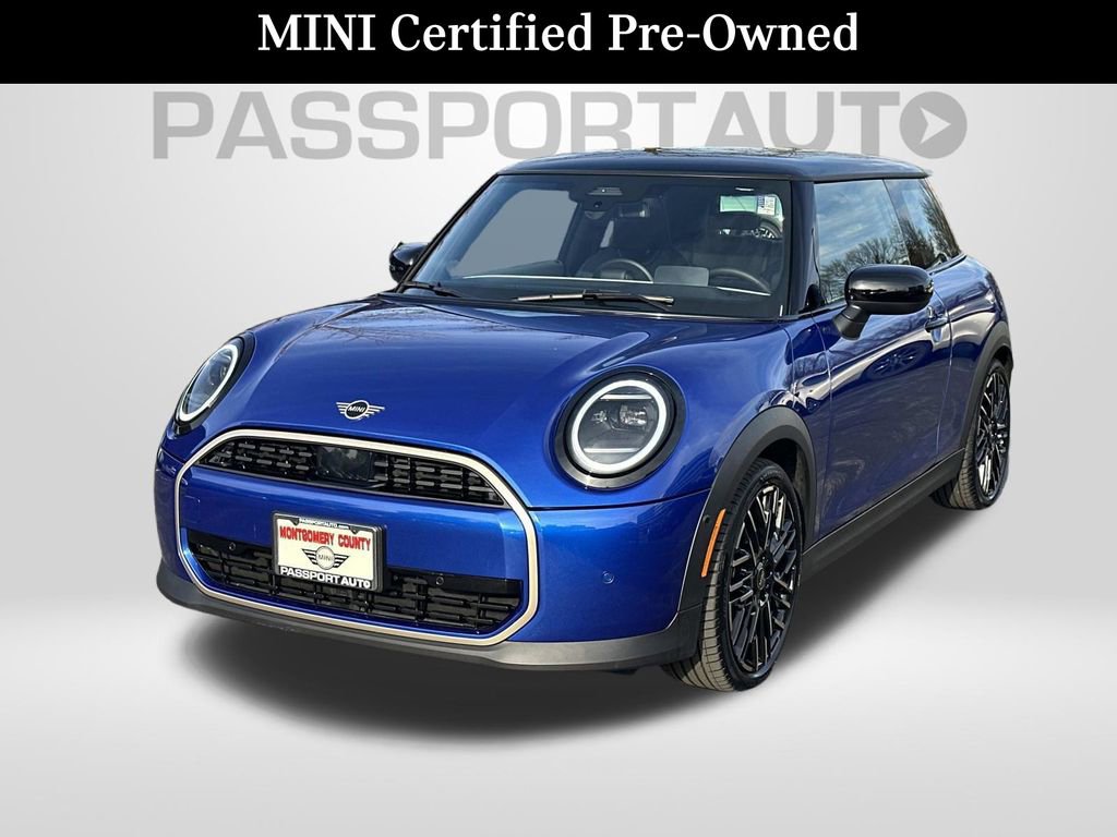 Used 2025 MINI Cooper 2-Door Hardtop video 1
