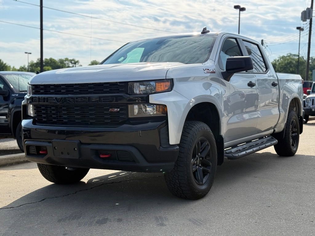Used 2019 Chevrolet Silverado 1500 Custom Trail Boss w/ Custom Convenience Package AWD/4WD image 2
