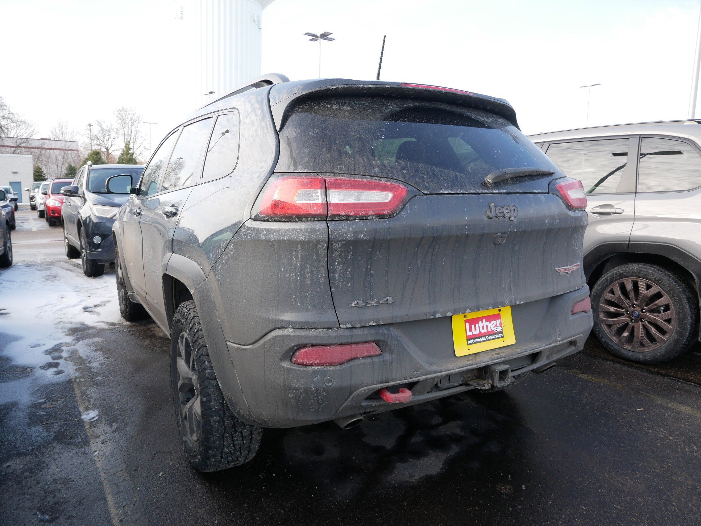 Used 2016 Jeep Cherokee Trailhawk w/ Comfort/Convenience Group image 3