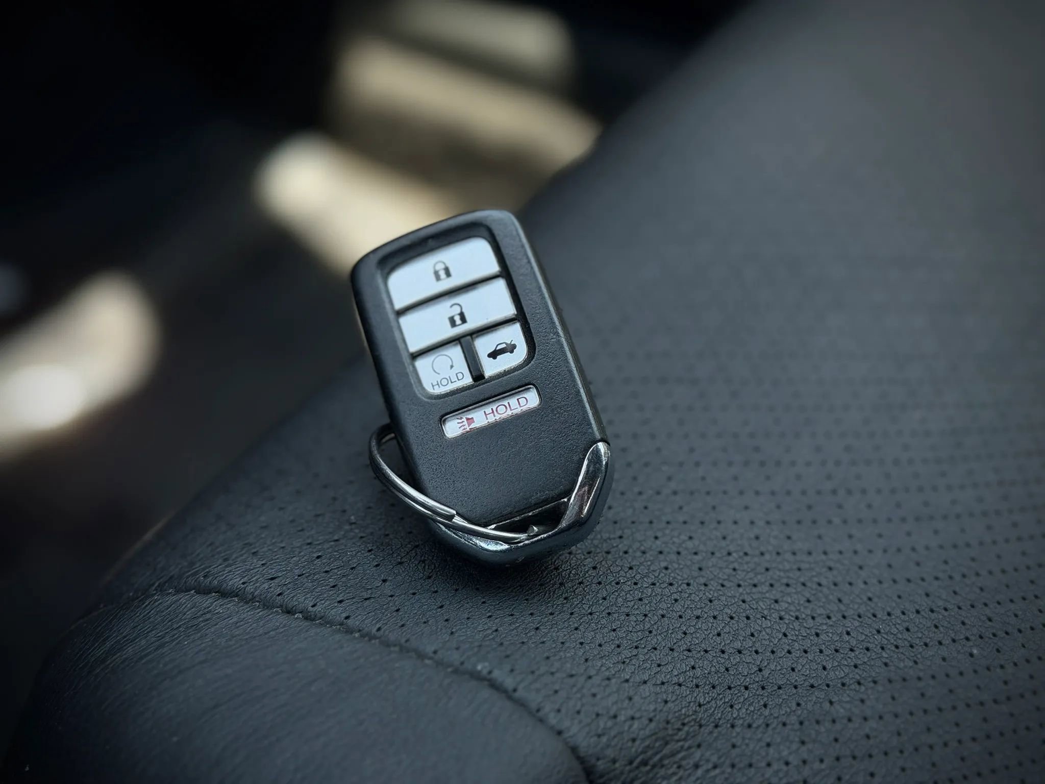 Used 2017 Honda Accord EX-L image 18