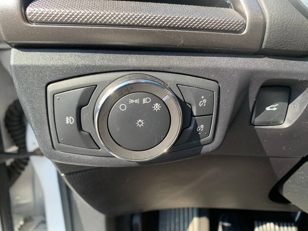 Used 2020 Ford Fusion SE w/ Equipment Group 151A FWD image 34