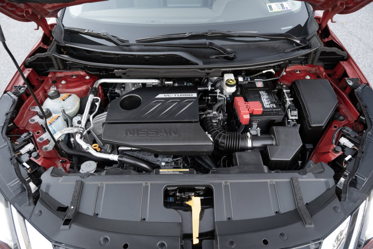 Used 2023 Nissan Rogue SV image 37