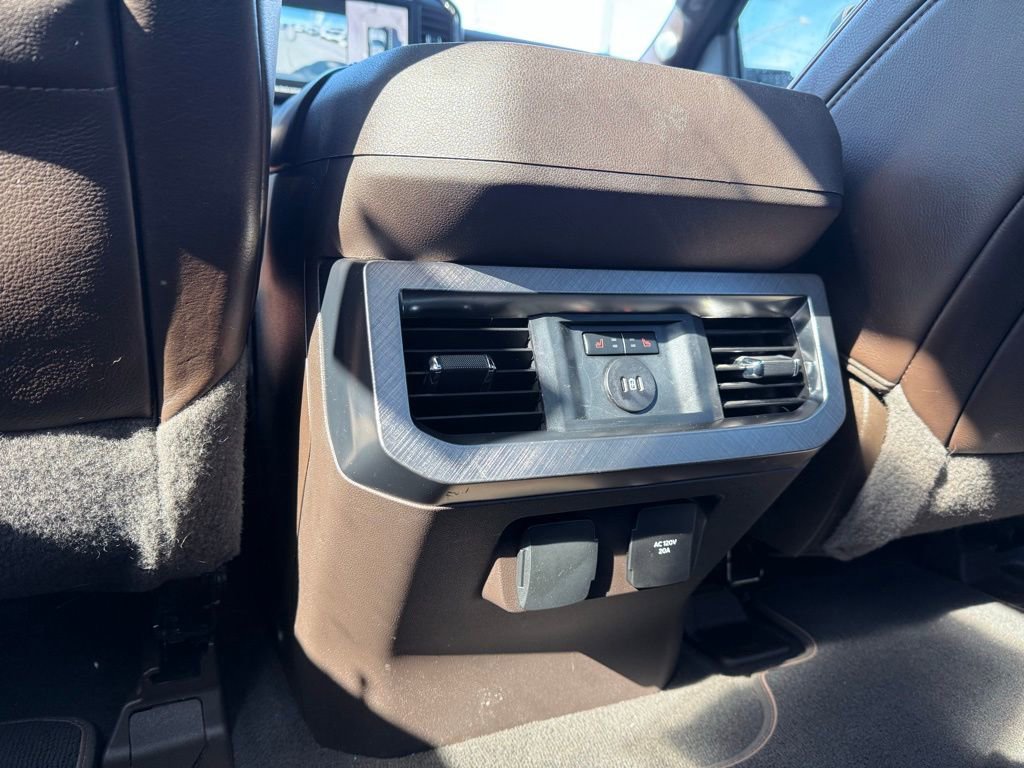 Used 2023 Ford F250 King Ranch w/ FX4 Off-Road Package image 27