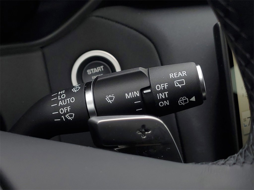 New 2026 Land Rover Range Rover Velar Dynamic SE image 18