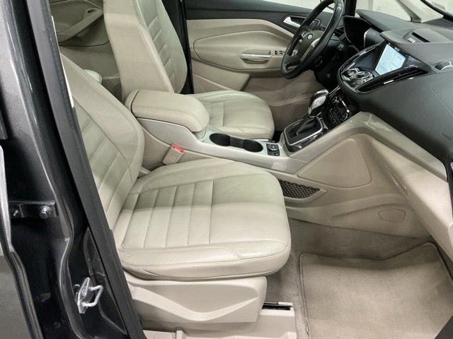 Used 2016 Ford C-MAX Energi SEL w/ Equipment Group 302A image 19