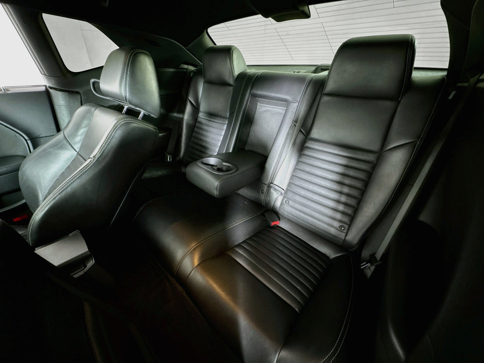Used 2012 Dodge Challenger R/T RWD image 14