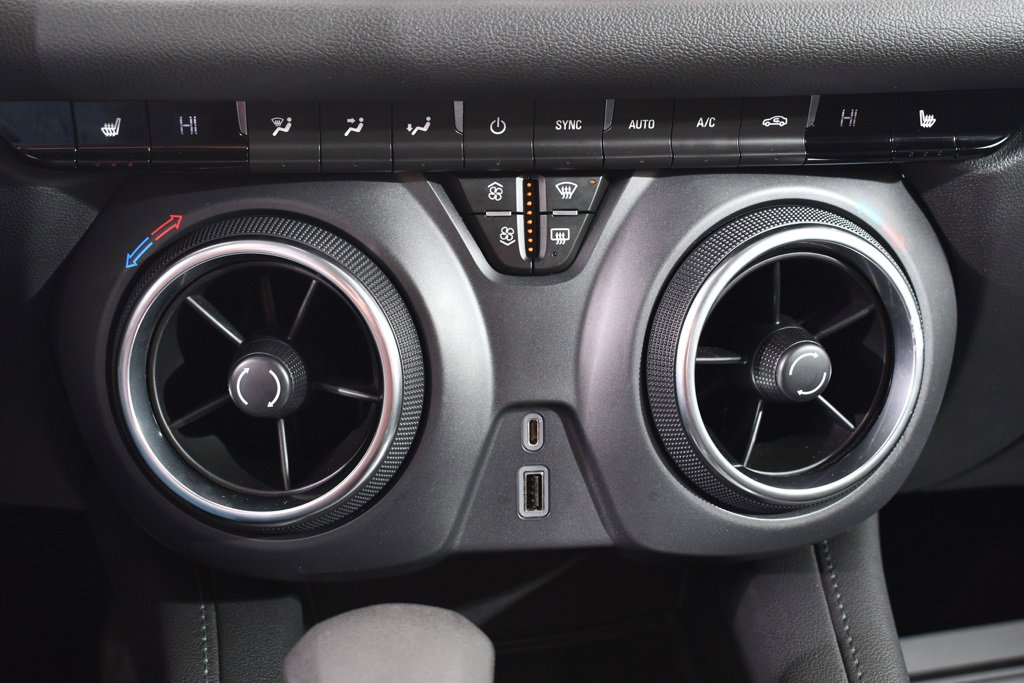 Used 2021 Chevrolet Blazer LT image 30