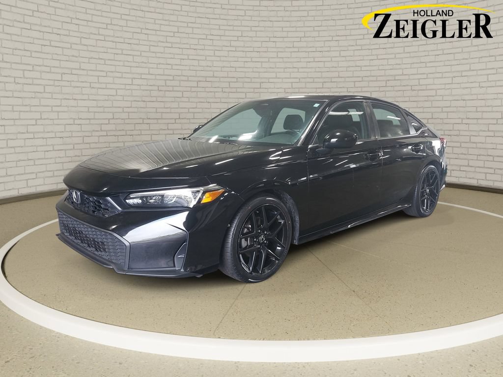 Used 2025 Honda Civic Sport image 1