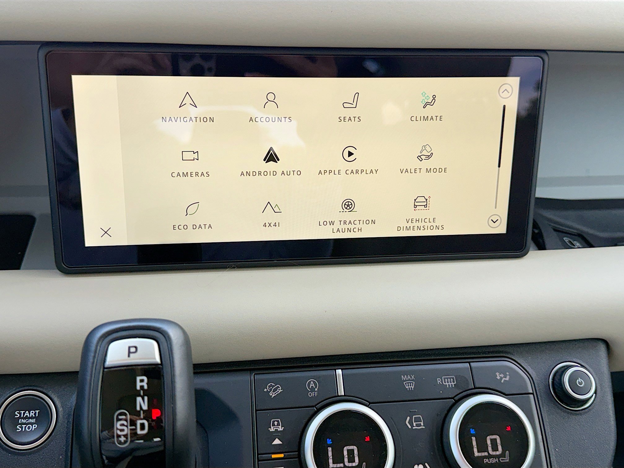 Used 2024 Land Rover Defender 110 S AWD/4WD image 29
