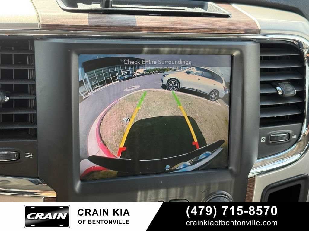 Used 2016 RAM 1500 Laramie w/ Convenience Group AWD/4WD image 16