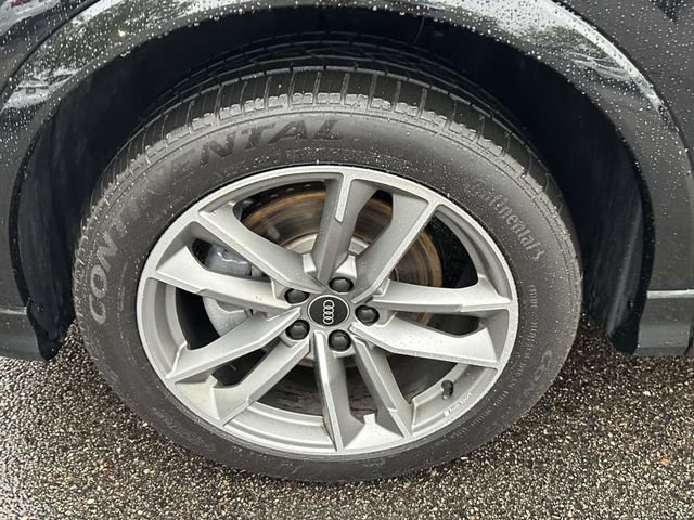 Used 2022 Audi Q3 2.0T Premium Plus w/ Premium Plus Package AWD/4WD image 10