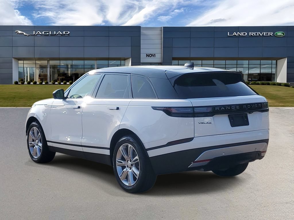 Used 2025 Land Rover Range Rover Velar S AWD/4WD image 4