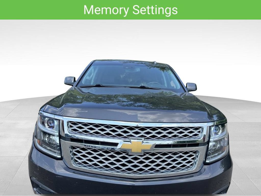Used 2017 Chevrolet Suburban LT w/ LT Signature Package AWD/4WD image 14