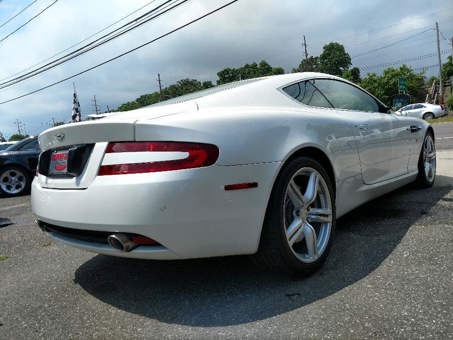 Used 2009 Aston Martin DB9 Coupe image 4