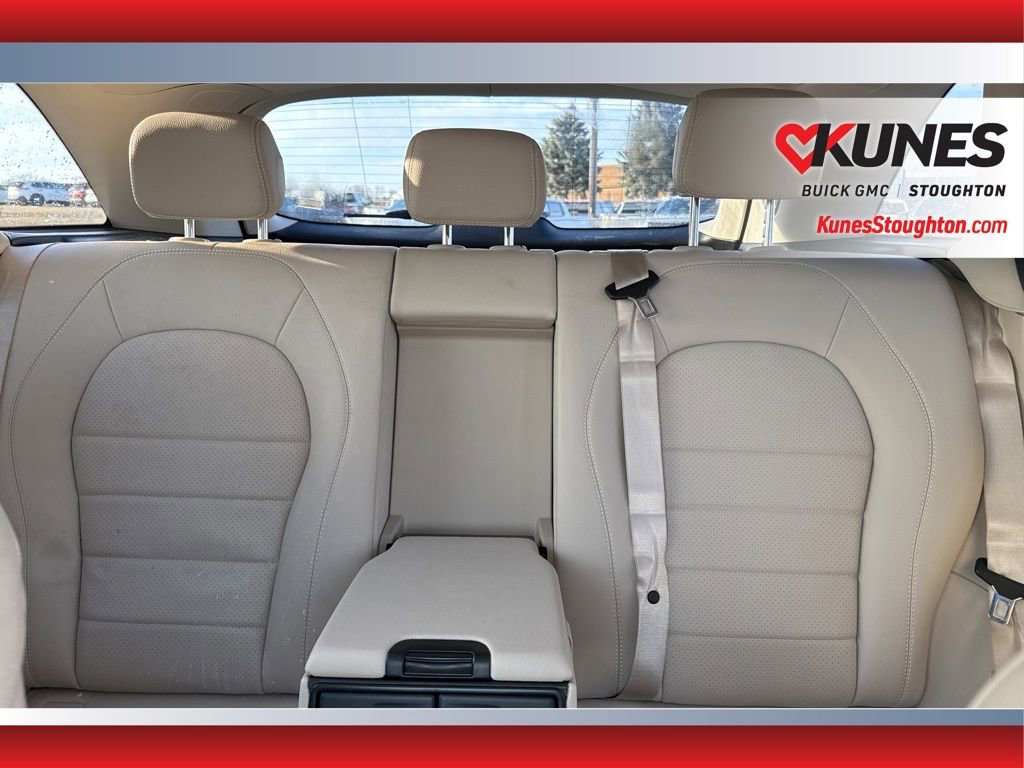 Used 2019 Mercedes-Benz GLC 300 4MATIC image 31