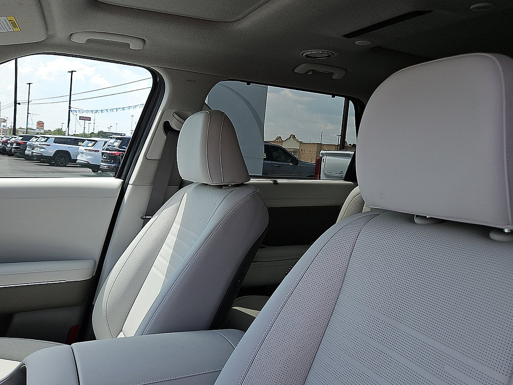 Used 2027 Hyundai Palisade Limited AWD/4WD image 9
