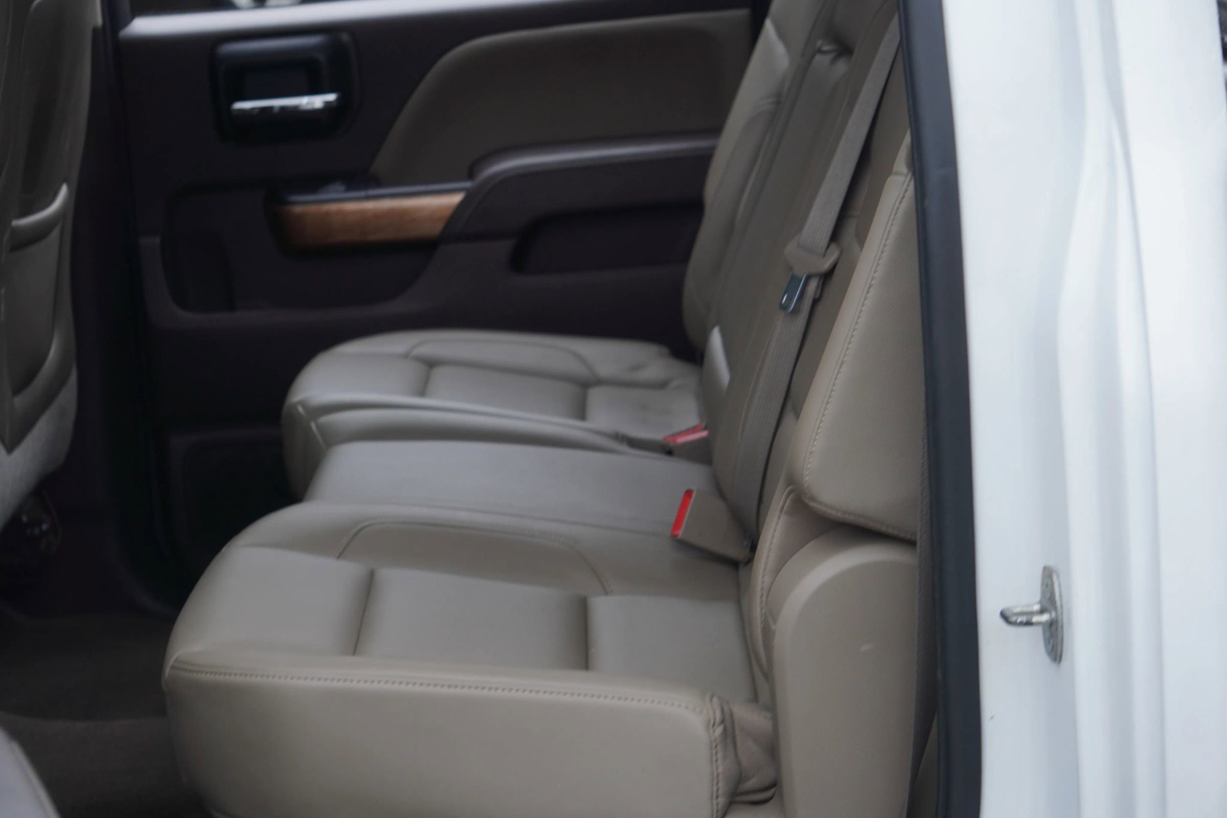 Used 2014 Chevrolet Silverado 1500 LTZ w/ LTZ Plus Package image 35