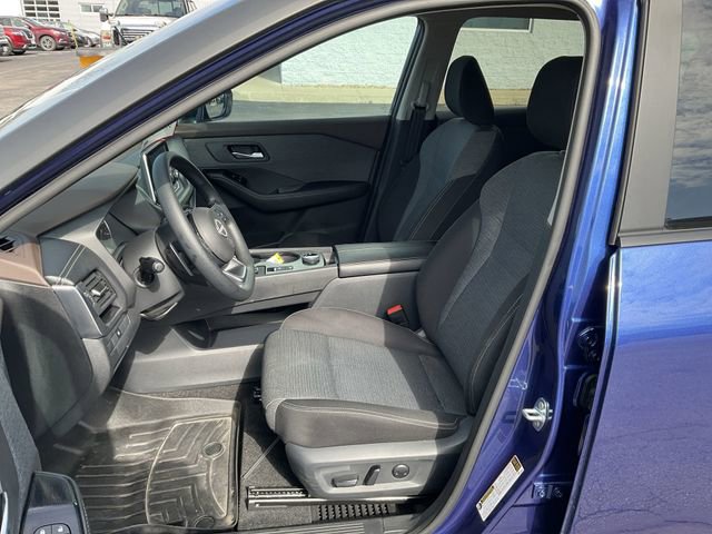 Certified 2023 Nissan Rogue SV image 11